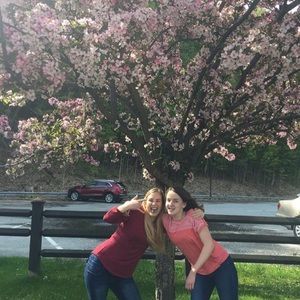 Meet your Posher, Emily